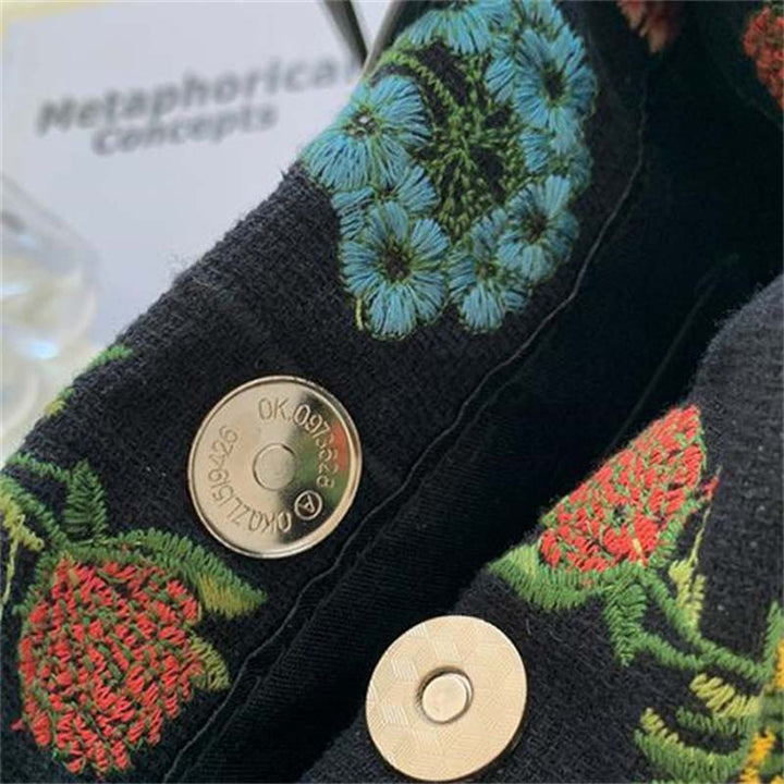 Iris | Vintage Flower Embroidery Bag