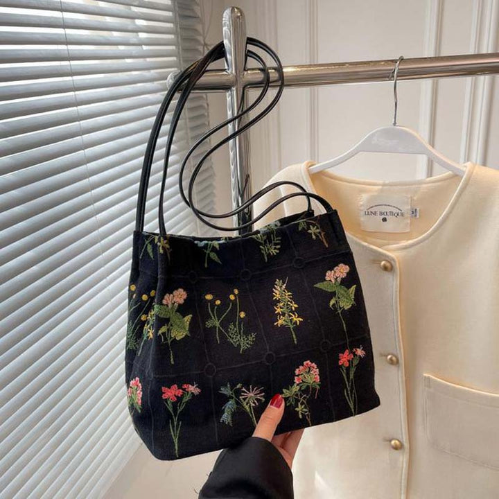Iris | Vintage Flower Embroidery Bag