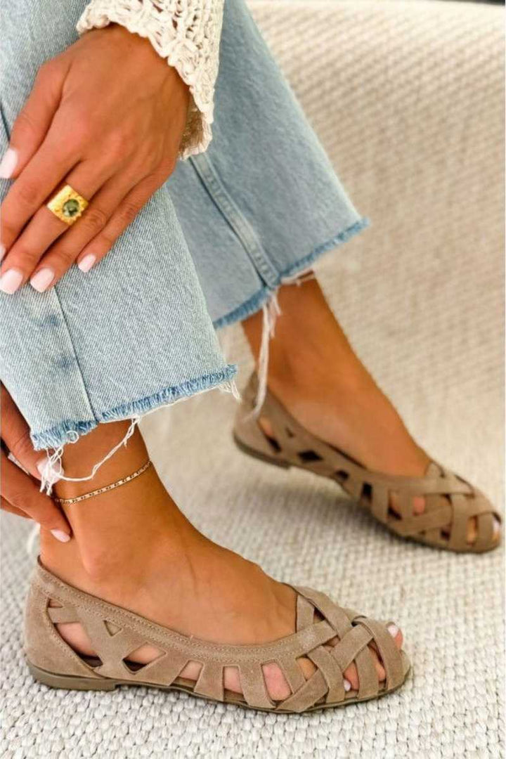 Deira | Flat Open-toe Sandals with Crisscrossed Fabric for Summer