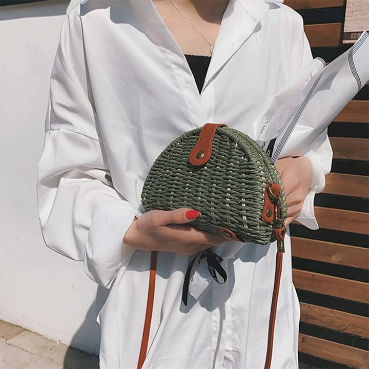 Suki | Half-Moon Straw Bag