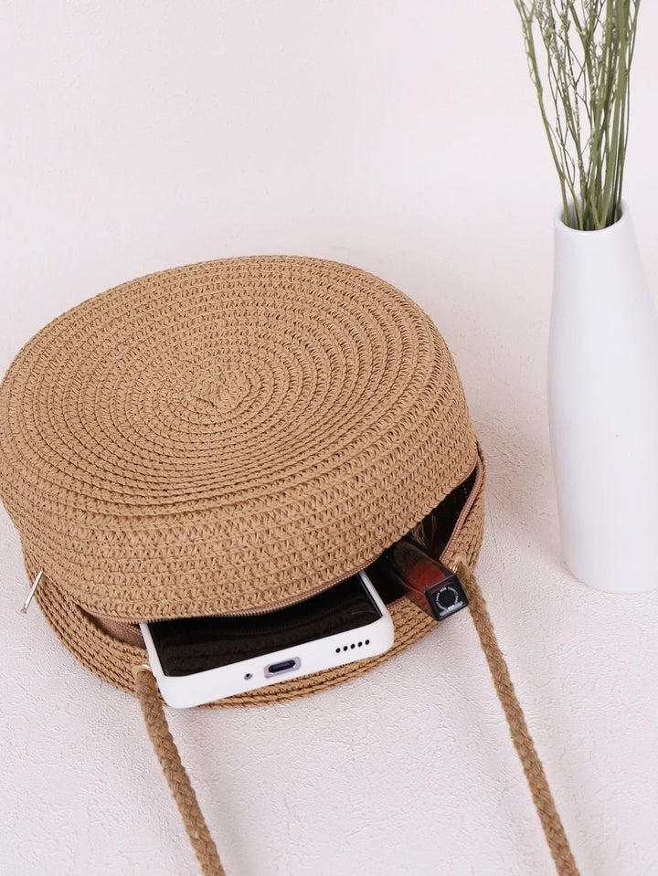 Briar | Round Shoulder Bag