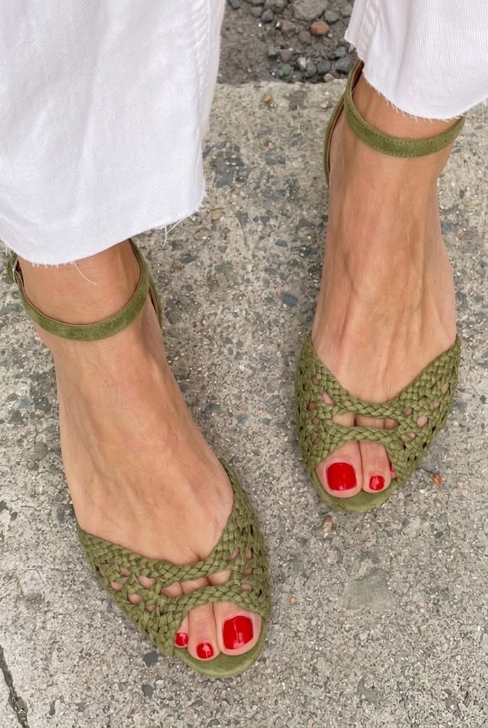 Araceli | Elegant Braided Sandals for Summer