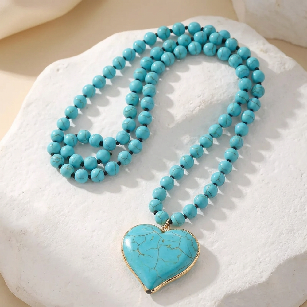 Ivy | Turquoise Heart Gem Beaded Necklace