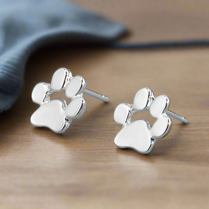 Lylah™ | Huggie Earrings in the Shape of a Paw