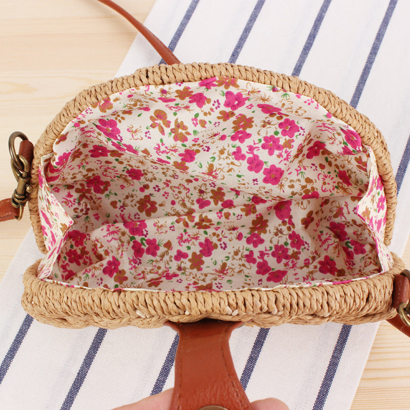 Suki | Half-Moon Straw Bag