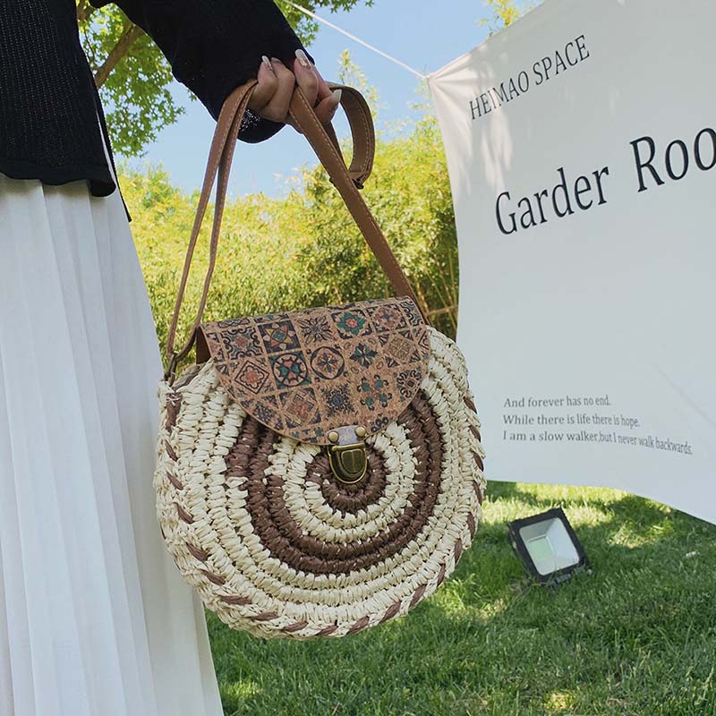 Biscuit | Woven Straw Shoulder Bag