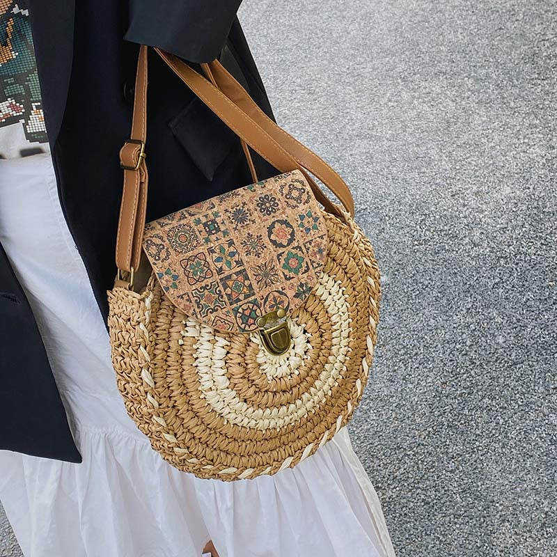 Biscuit | Woven Straw Shoulder Bag