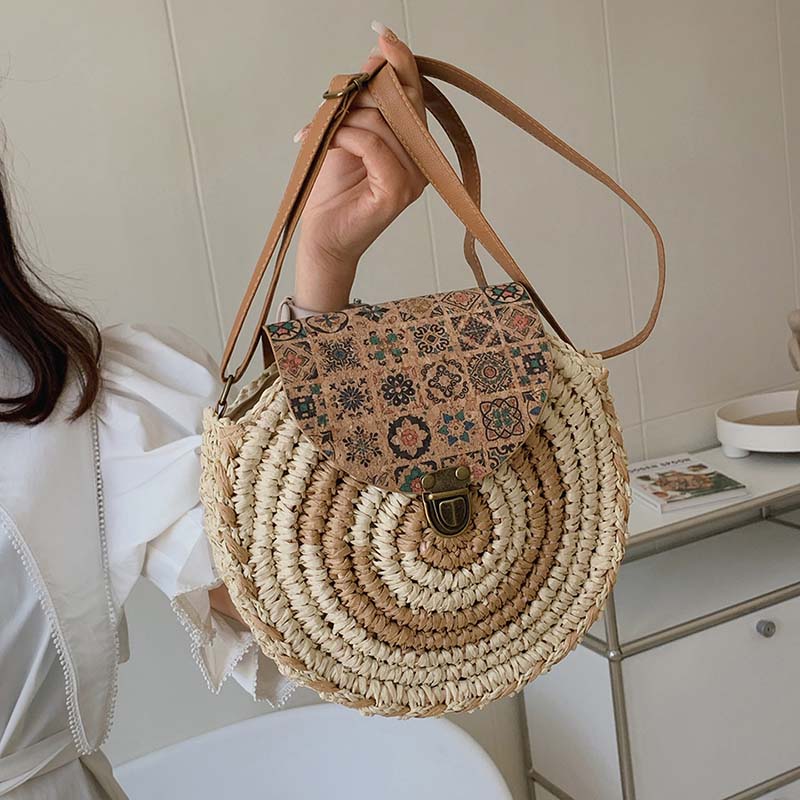 Biscuit | Woven Straw Shoulder Bag