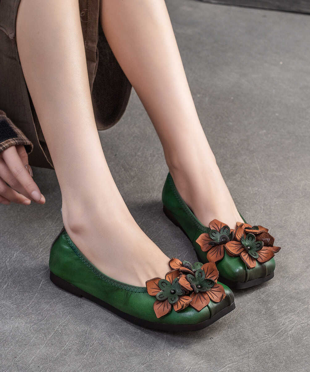 Brown Cowhide Retro Floral Flat Shoes