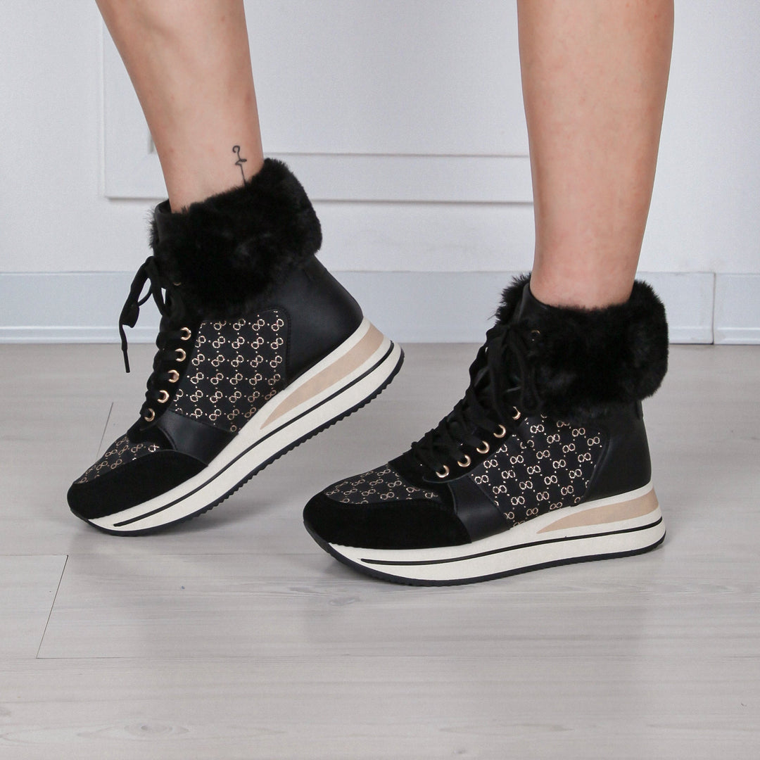 Antonia | Padded Ankle Boots