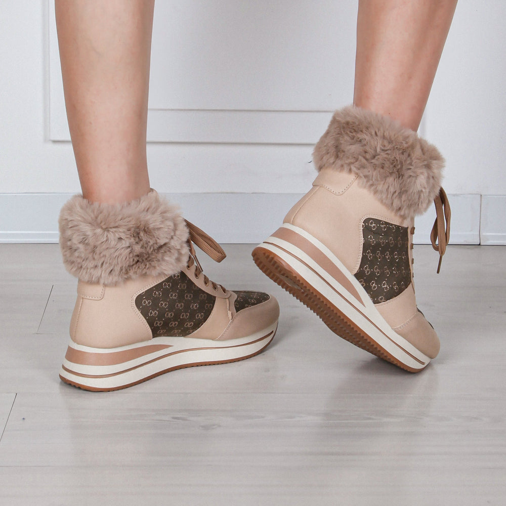 Antonia | Padded Ankle Boots