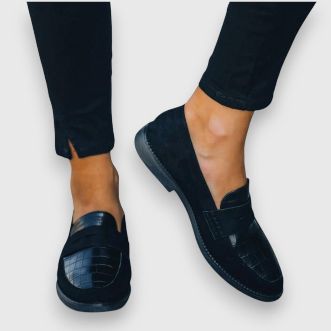 Sara | Elegant Moccasin