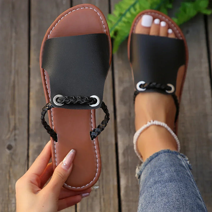 Velona | Braided Thong Leather Sandal