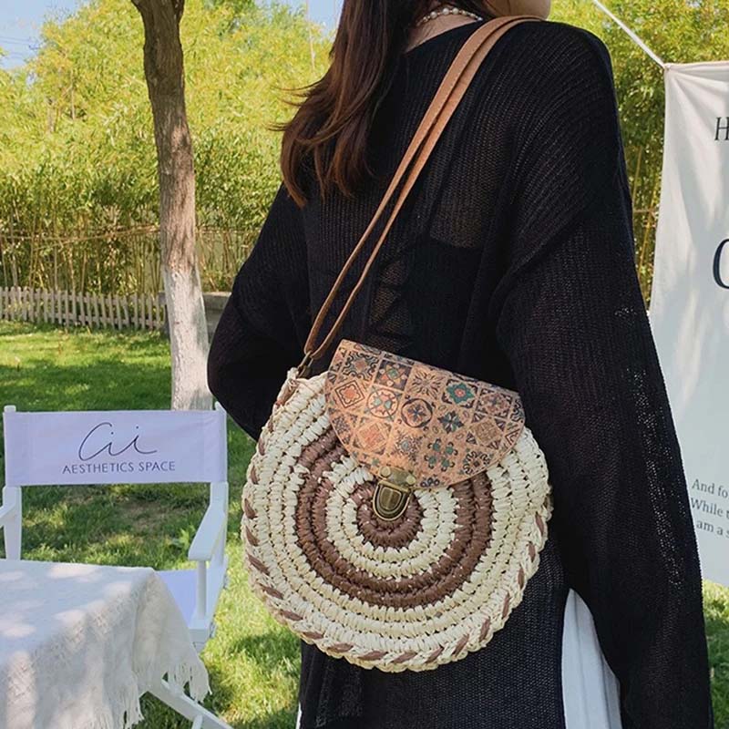 Biscuit | Woven Straw Shoulder Bag