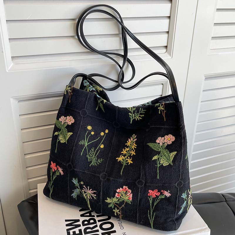 Iris | Vintage Flower Embroidery Bag
