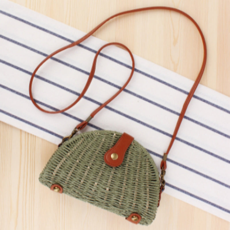 Suki | Half-Moon Straw Bag
