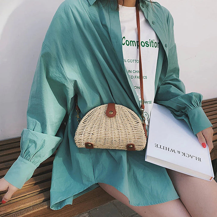 Suki | Half-Moon Straw Bag
