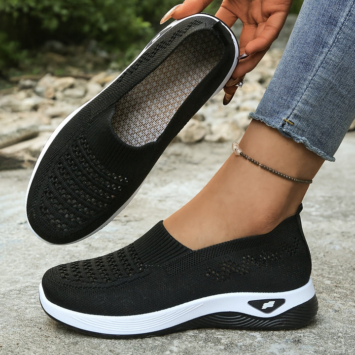 Maëline | Lightweight Active Comfort for Everyday