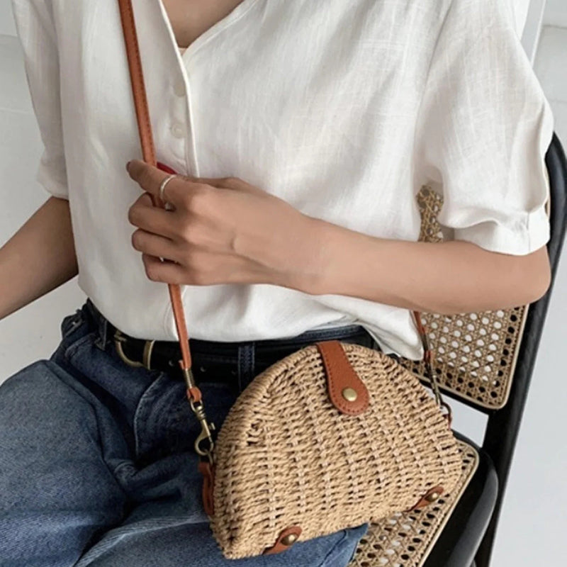 Suki | Half-Moon Straw Bag