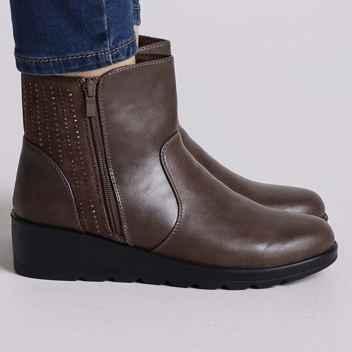 Paola | Wedge Ankle Boots
