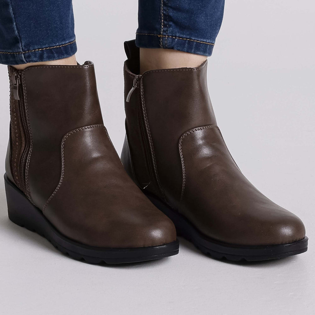 Paola | Wedge Ankle Boots