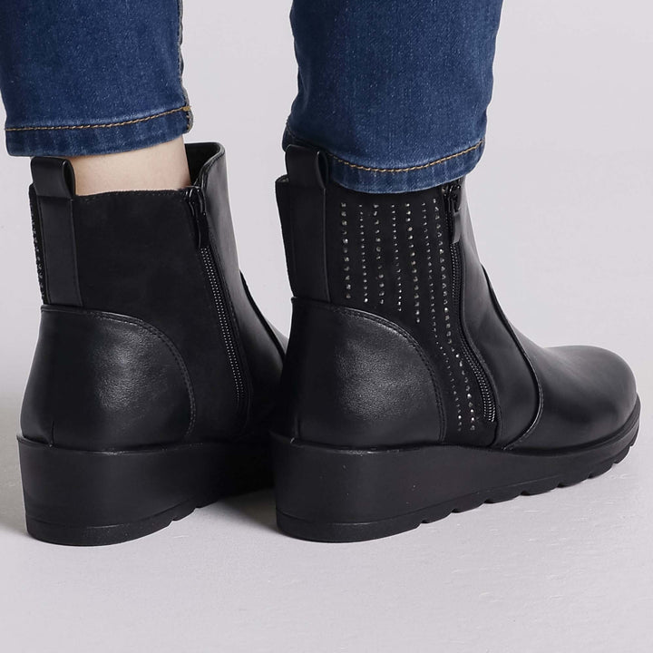 Paola | Wedge Ankle Boots