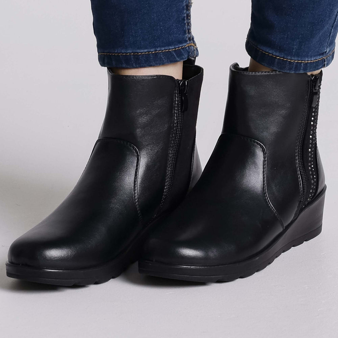 Paola | Wedge Ankle Boots