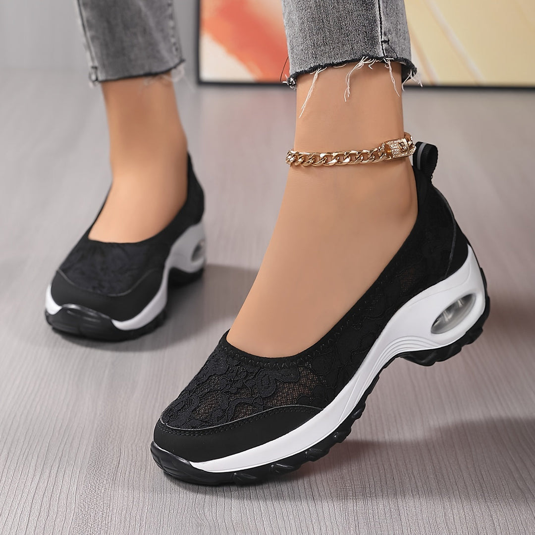 Amber | Summer Comfort Active Walk