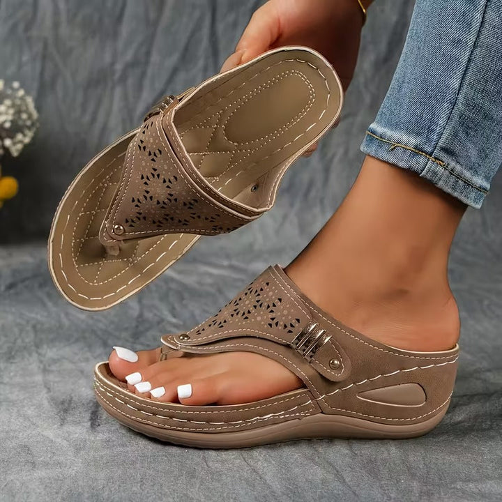 Giovanna | Comfortable and Stable Wedge Sandals