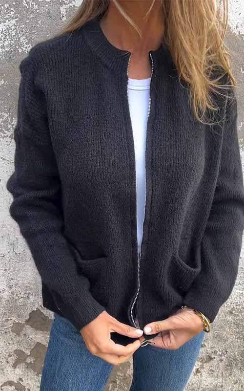 Regina | Cosy Zip-Front Sweater