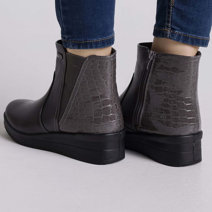 Gloria | Zip Ankle Boots