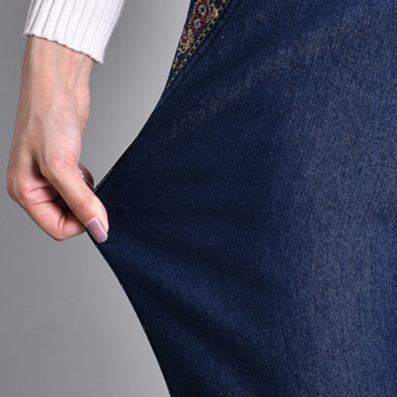 Laluna Elastic Waist Side Pocket Jeans