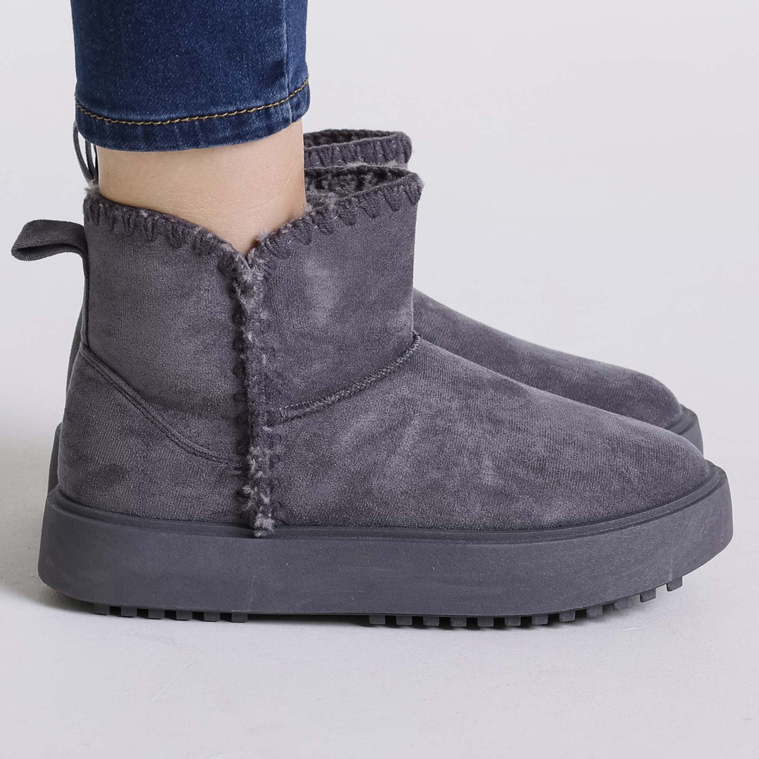 Wanda | Padded Ankle Boots