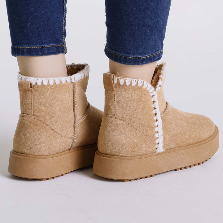 Wanda | Padded Ankle Boots