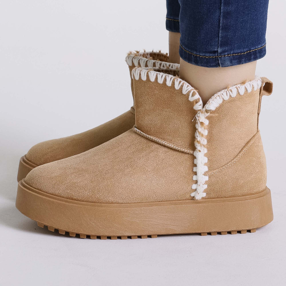 Wanda | Padded Ankle Boots