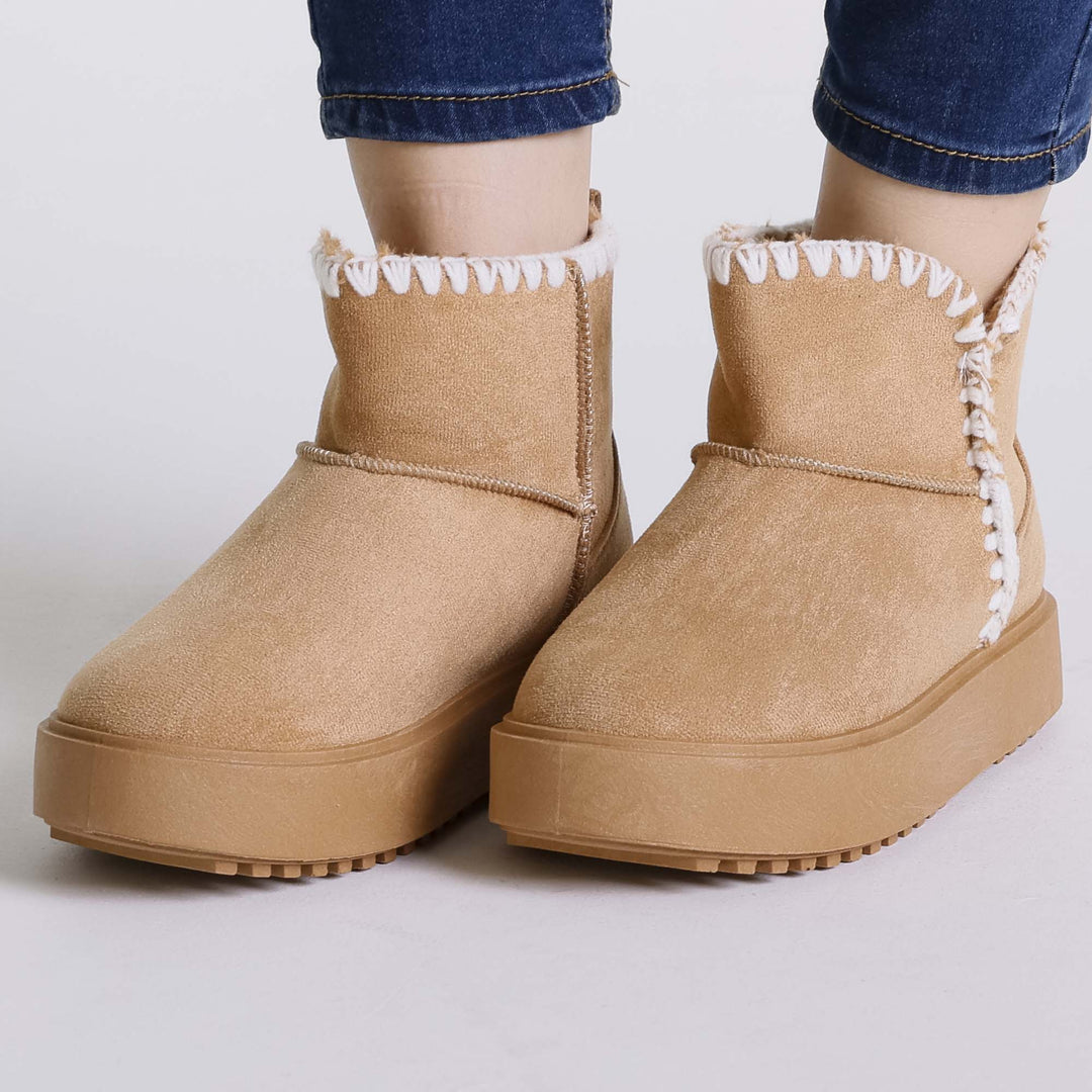 Wanda | Padded Ankle Boots